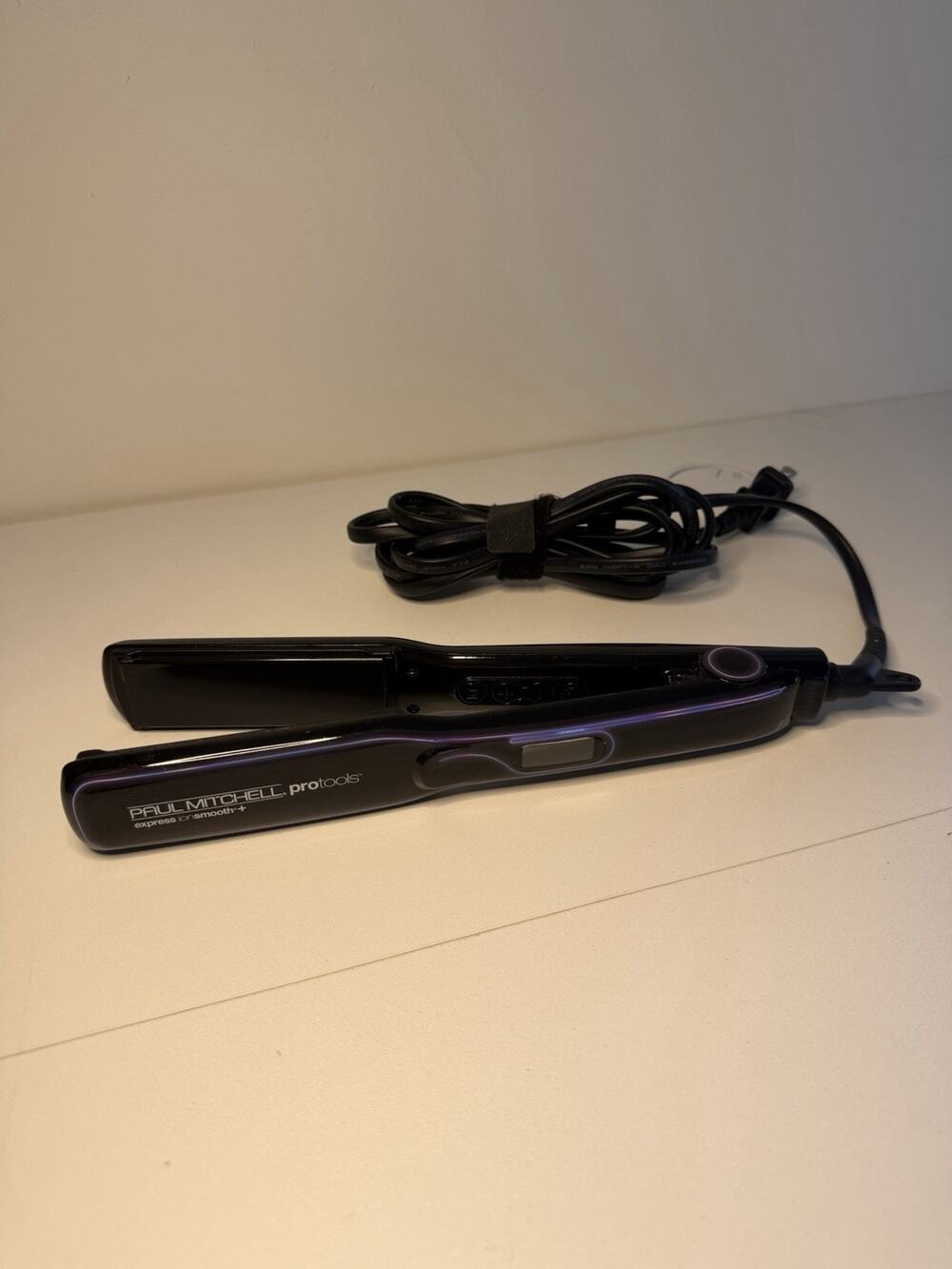 Paul Mitchell Express Ion Smooth+ Shine Flat Iron Hair Straightener Black EUC!